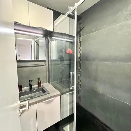 Apartment Cosy 1br In Modern Paris La Defense Courbevoie